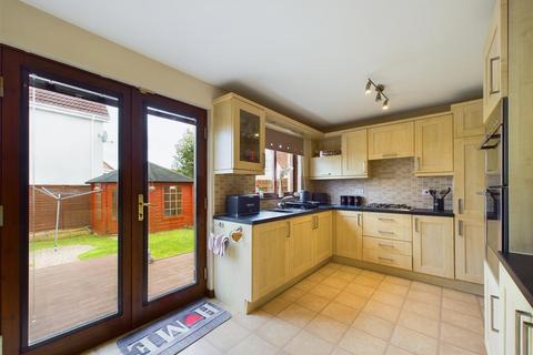 4 bedroom detached house for sale, Cragganmore Place, Perth PH1