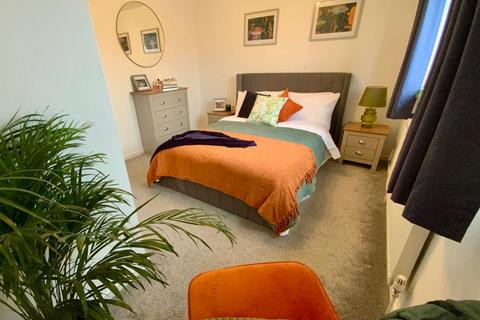 7 Windsor View, Birmingham, B32 4DB