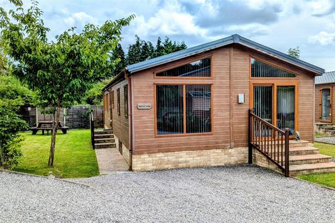 2 bedroom chalet for sale, Woodlands View, Chepstow Road, Coleford GL16