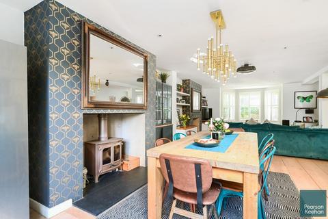 35 Denmark Villas, Hove, BN3 3TD