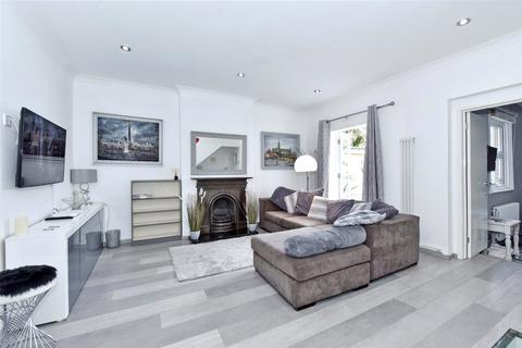 3 bedroom duplex for sale, Kings Road, Windsor, Berkshire, SL4