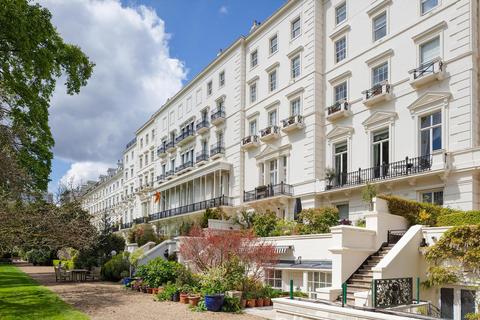 5 bedroom apartment for sale, London W2