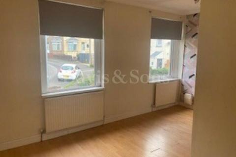 11 Dingle Road, Cwmfields, Pontypool, NP4 5LA