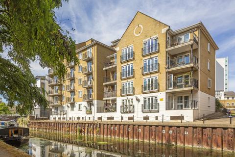 3 bedroom flat for sale, Island Row, London