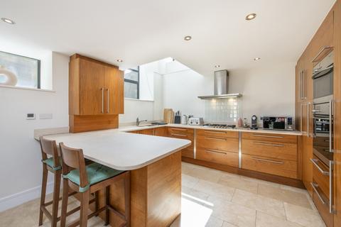 2 bedroom flat for sale, Felsham Mews, 79 Felsham Road, Putney