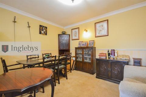 4 bedroom terraced house for sale, Dundas Street West, Saltburn-By-The-Sea