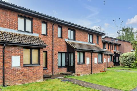 21 Aspen Close, Staines-upon-thames, TW18 4SW