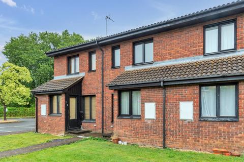 21 Aspen Close, Staines-upon-thames, TW18 4SW