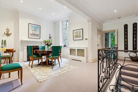 3 bedroom maisonette for sale, Cheyne Gardens, Chelsea