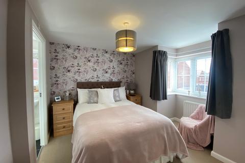 6 Caldon Close, Sandbach, CW11 3DE