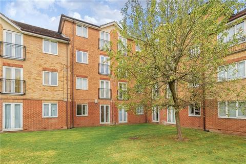 74 Varsity Drive, Twickenham, TW1 1AH