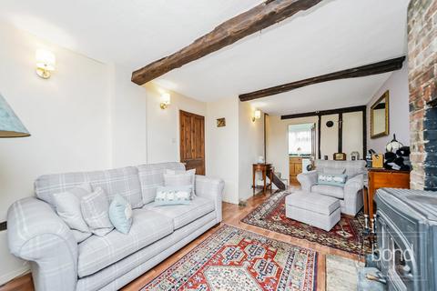 2 bedroom cottage for sale, Hulls Lane, Chelmsford CM2