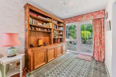 60 Greenacres, Oxted, RH8 0PB