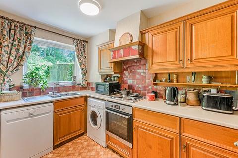 60 Greenacres, Oxted, RH8 0PB