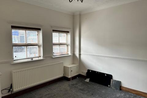 90 Boroughgate, Otley, LS21 1AE
