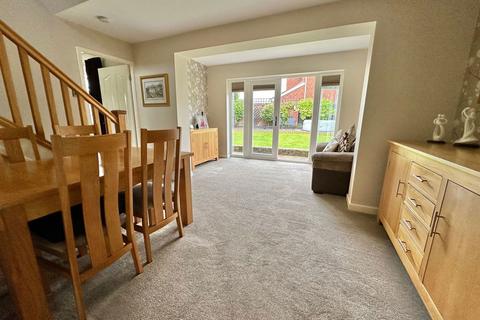 1 Sceptre Close, Telford, TF4 3RZ