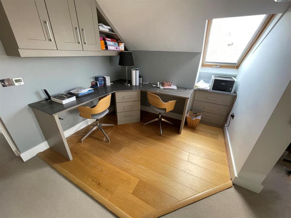 Office area bedroom three.jpg