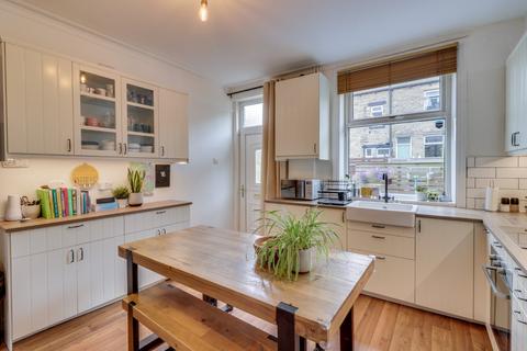 2 bedroom terraced house for sale, Knox Street, Rodley, Leeds, West Yorkshire, LS13