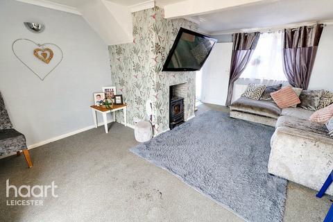 3 bedroom terraced house for sale, Pen Close, Leicester