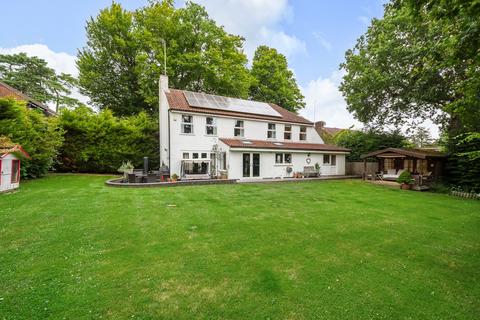 5 bedroom detached house for sale, Badgers Wood, Caterham CR3