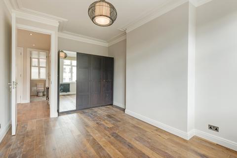 1 bedroom apartment to rent, Abercorn Mansions, Abercorn Place, St John's Wood, London, NW8
