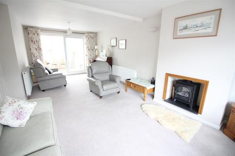 4 bedroom semi-detached house for sale, Bar Lane, Leeds LS25