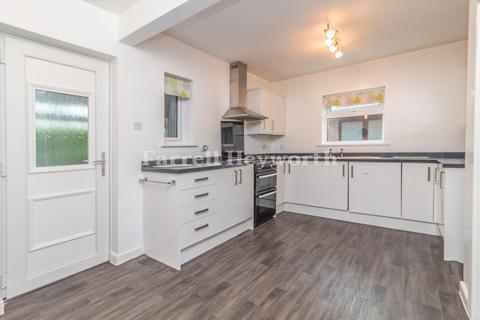 3 bedroom semi-detached house for sale, St Leonards Road East, Lytham St. Annes FY8