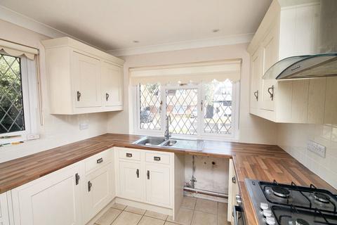 14 Downs View Road, Hassocks, BN6 8HJ