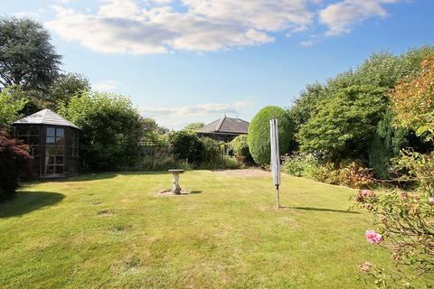 14 Downs View Road, Hassocks, BN6 8HJ