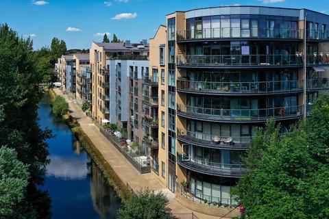 2 bedroom apartment for sale, The Embankment, Nash Mills Wharf, Hemel Hempstead, Hertfordshire