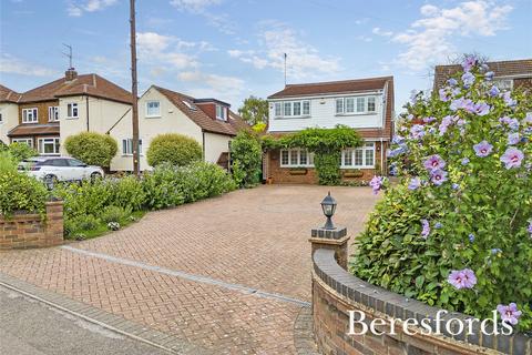 4 bedroom detached house for sale, Kennel Lane, Billericay, CM11