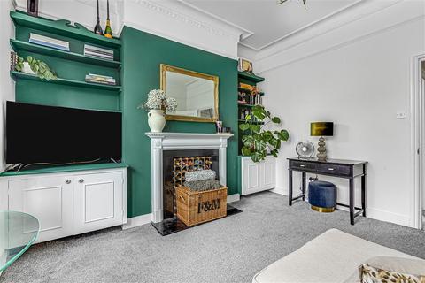 1 bedroom flat for sale, Harwood Road, SW6