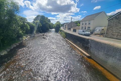 2 bedroom terraced house for sale, Heol Giedd, Ystradgynlais, Swansea, SA9 1JY