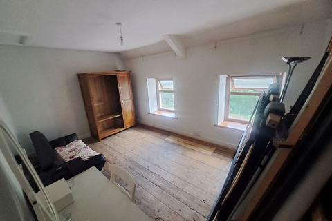 10 Heol Giedd, Ystradgynlais, Swansea, SA9 1JY