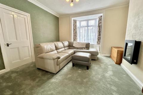 2 bedroom terraced house for sale, Hopewell Terrace, Kippax, Leeds