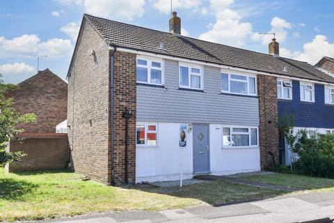1 Cross Stile, Ashford, TN23 5EH