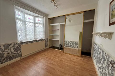 29 Tolworth Gardens, Romford, RM6 5TJ
