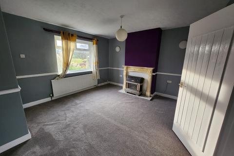 28 Chevet Mount, Allerton, Bradford, BD15 7UL