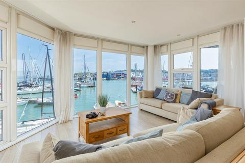 3 bedroom apartment for sale, Cowes, Isle of Wight