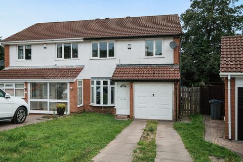 3 bedroom semi-detached house for sale, Lyall Gardens, Rednal, Birmingham, B45 9YW