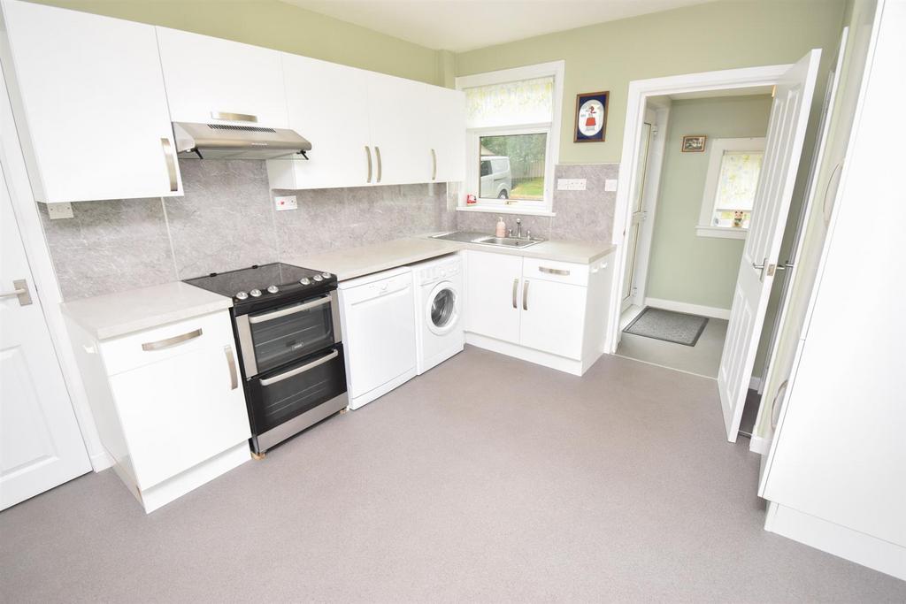 KITCHEN-2.jpg