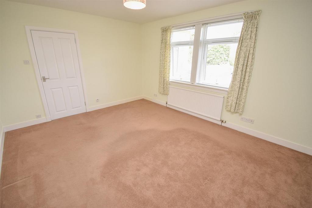 BEDROOM ONE-2.jpg