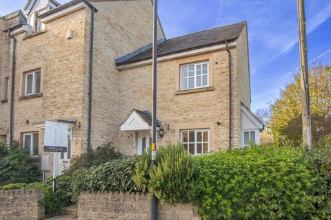 3 bedroom terraced house for sale, Athelstan Court, Malmesbury, SN16