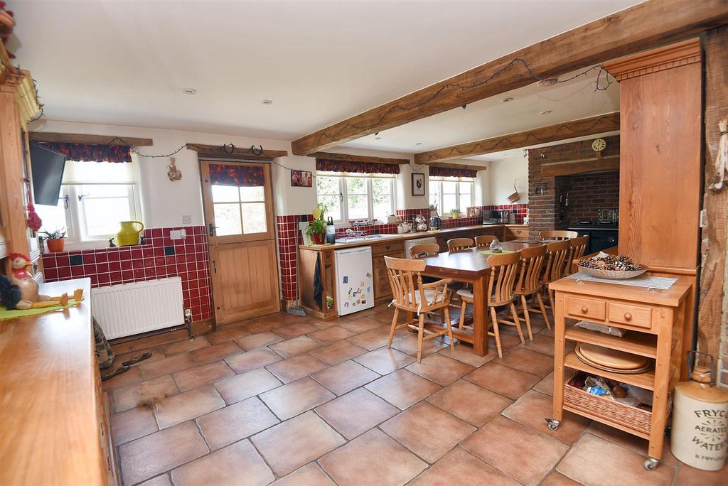 Kitchen/Breakfast Room