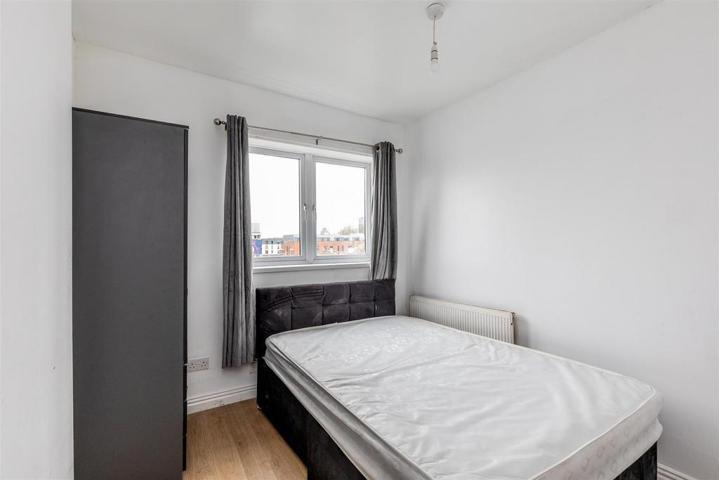 City Road, Bristol Bed 1b.jpg