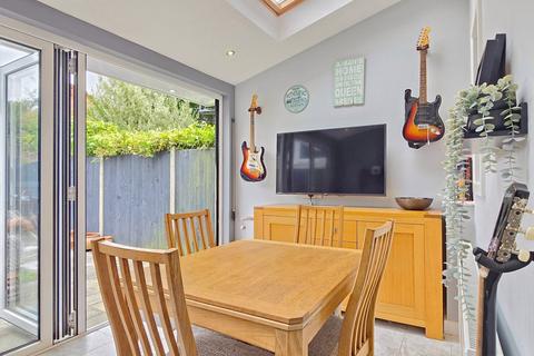 36 Verne Drive, Ampthill, Bedford, MK45 2PS