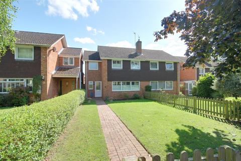 38 Orchard Rise, Tibberton, Gloucester, GL19 3AT