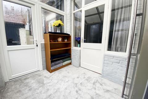 18 Clun Road, Littlehampton, BN17 7DY