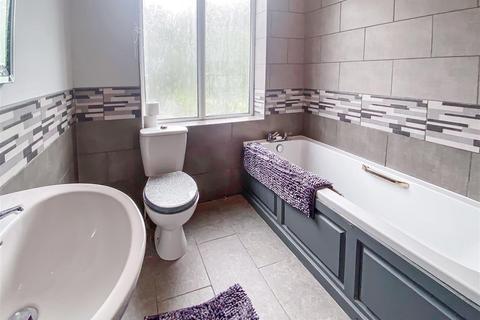 18 Clun Road, Littlehampton, BN17 7DY