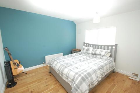 2 bedroom end of terrace house for sale, Coram Green, Hutton, CM13